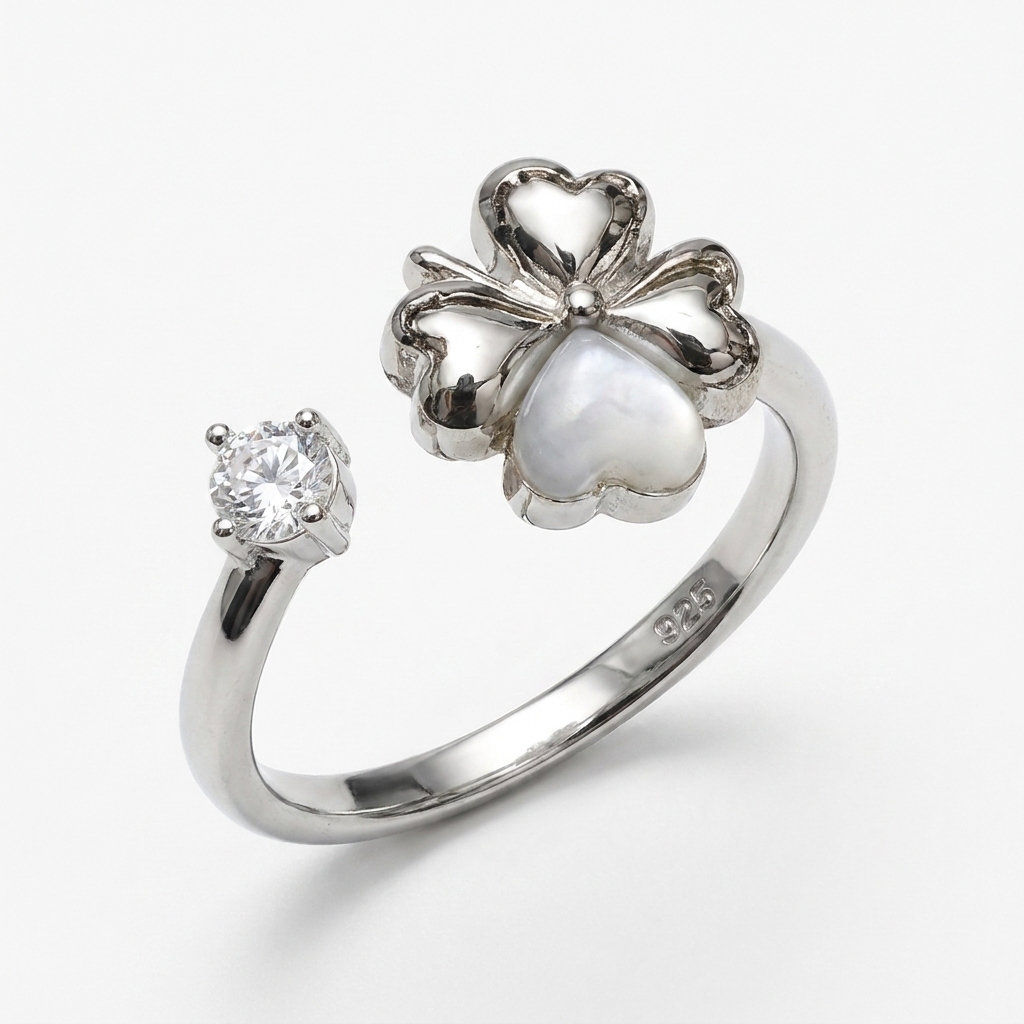 Four-Leaf-Clover-Pearl-Ring